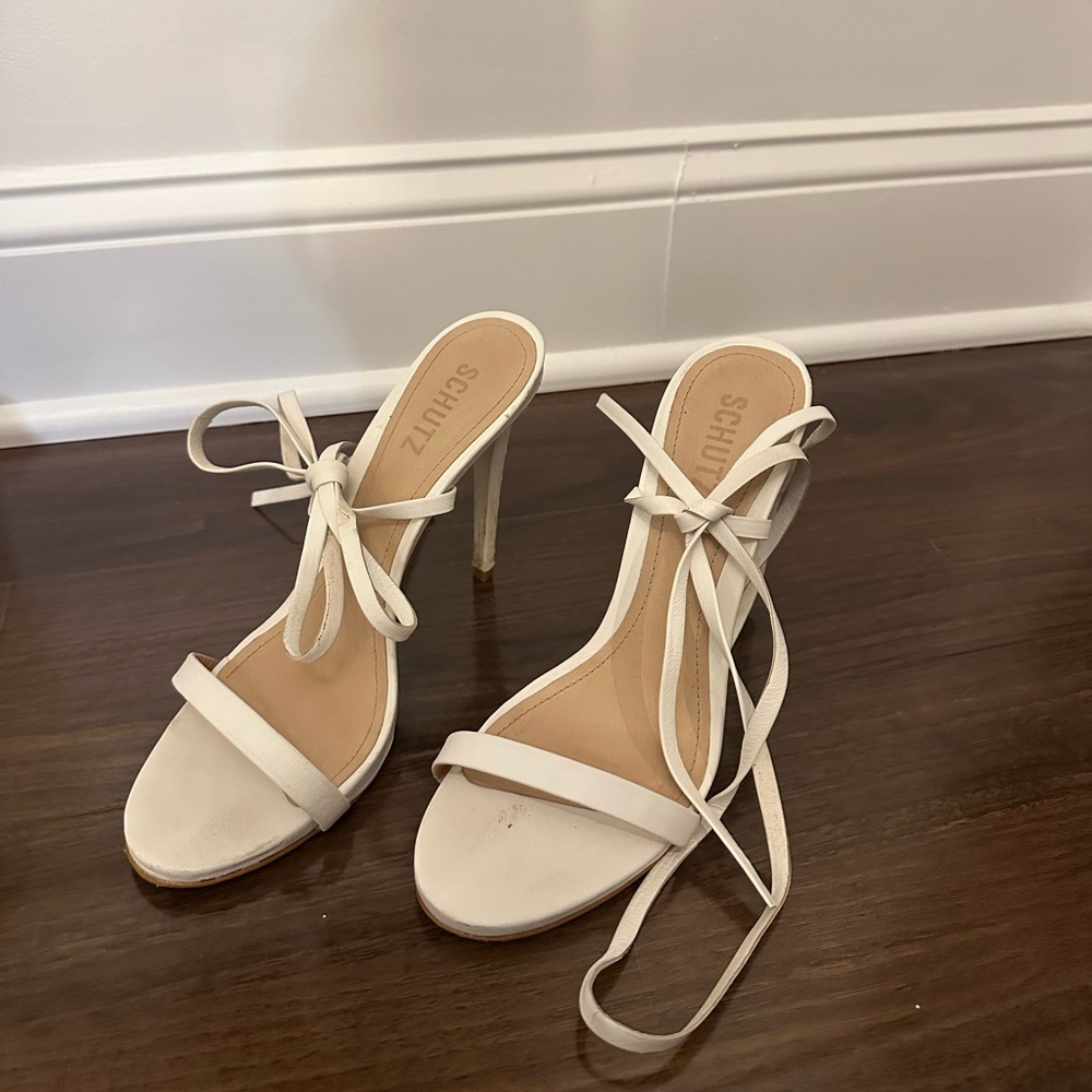 High heel designer shoes Size 9